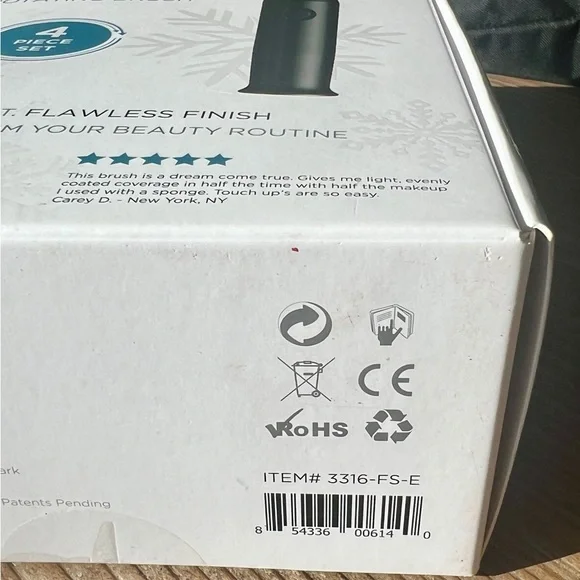 BlendSMART2 The Original Rotating Makeup Brush 4 Piece Set NEW - Picture 4 of 4